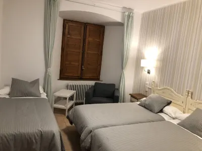 Hostal Monasterio de Valvanera Các khách sạn ở 