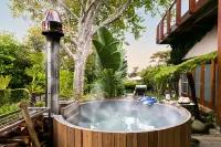 Camps Bay Retreat Hotel