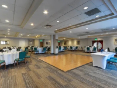 ฮอลิเดย์ อินน์ เอ็กซ์เพรส อเบอร์ดีน บาย IHG โรงแรมในอะเบอร์ดีน