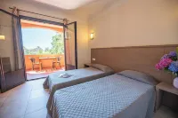 Hotel Corsica - Porto Corse Hotels in Ota