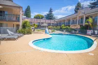 Days Inn by Wyndham Redwood City Hotels in Woodside