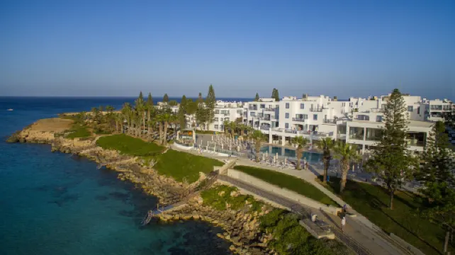 Nausicaa Luxury Villas by Louis Hotels