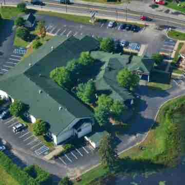 Best Western Saranac Lake Hotel Exterior