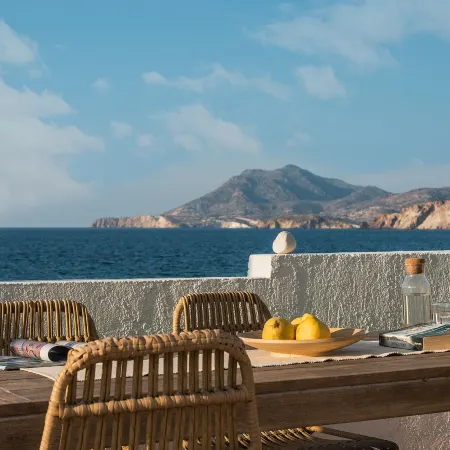 Perla Suites - Delmar Collection