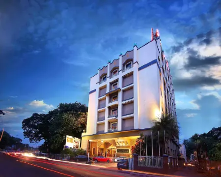 Royal Court Hoteles en Madurai