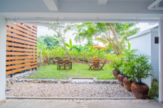 Woodside Inn & Serviced Apartments Hotels in 