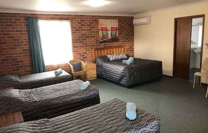Denman Motor Inn