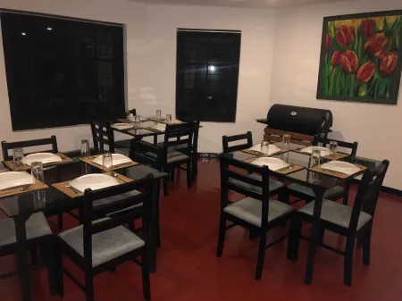 Royal Eco Resort Отели рядом с достопримечательностью «Uva Management Development Institute»