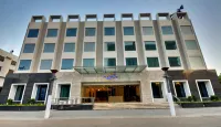 Hotel Platinum - บริการรถรับส่ง