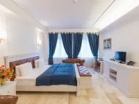 Grand Hotel Palladium Hotels near Forstenried