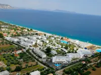 Comer Kinetta Beach Hotels in Megara