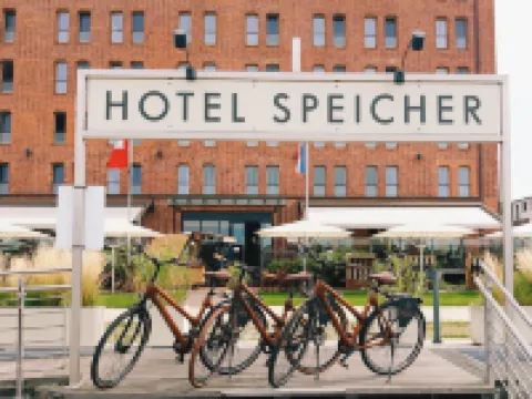 ホテル スパイヒャー アム ツィーゲルジー シュヴェリーンのホテル