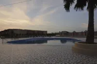 Orchha Palace and Convention Centre - Swimmingpools