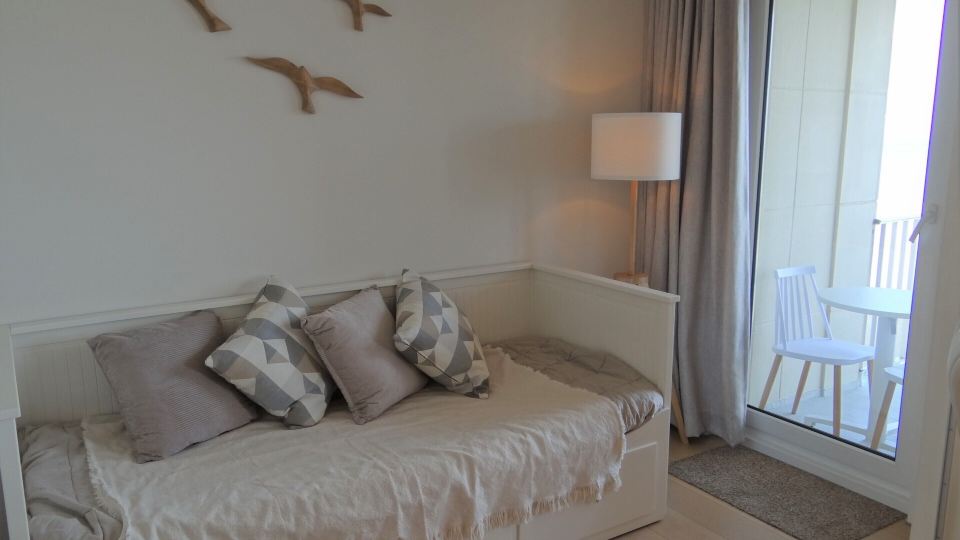 Apartment in Nieuwpoort with Sea Views