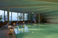 Seehotel Schloss Klink - Pools