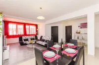 布蘭卡公寓酒店