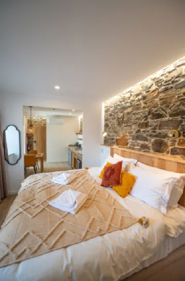 Mira d'Ouro Serta Hotels in 