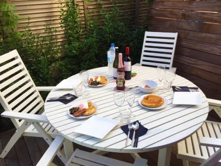 Plage Yuigahama Отели рядом с достопримечательностью «Sasuke Inari Shrine»