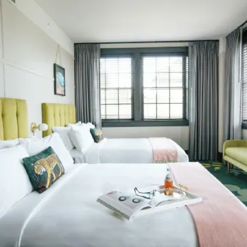 Hotel Clermont Atlanta, by Oliver Отели рядом с достопримечательностью «Дом-Музей Маргарет Митчелл»