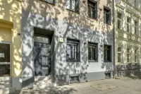 LiRo Apartments Các khách sạn gần Freie Volksmission Krefeld