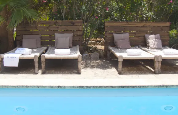 薩萊納斯站別墅酒店