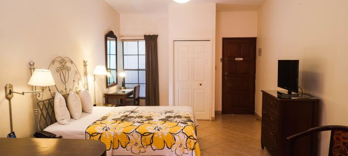 Hotel El Almendro Hotels in Managua