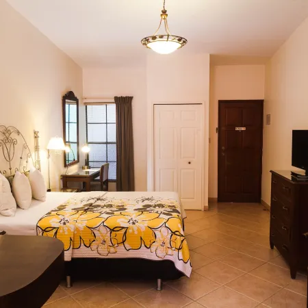 Hotel El Almendro