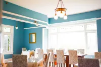 Dashwood Manor Seaside Bed & Breakfast - breakfast