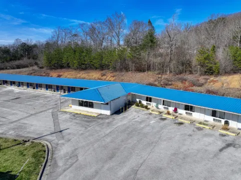 皇家旅館 麥克雷里縣酒店