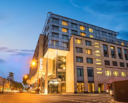 Dorint Hotel am Heumarkt Köln ケルンのホテル