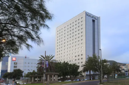 蒙特雷山谷諾富特飯店