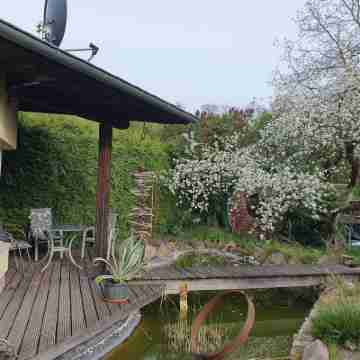 Vacation home on the outskirts of Potsdam in a quiet location with its own garden Hotel Exterior