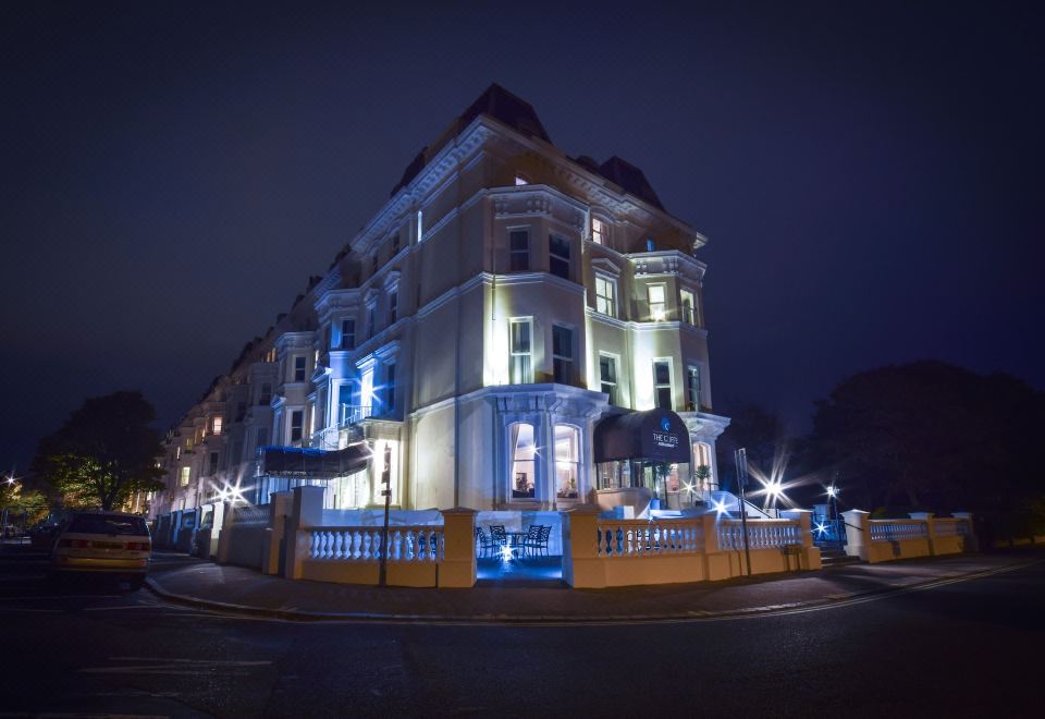 hotel overview picture