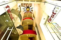 First Inn Hotel & Business