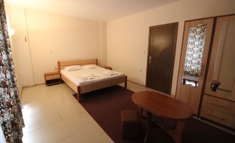 Eden - Menada Apartments