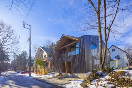 Hakuba White Fox Chalet