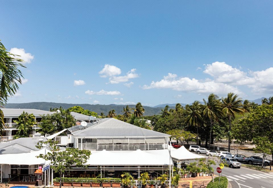 Club Tropical ResortOver view