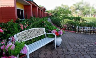 Bali Boutique Hotel Suratthani