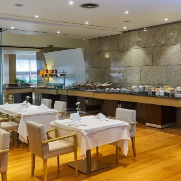 Ontur Izmir Otel