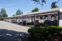 Airport Hotel Malpensa - parking