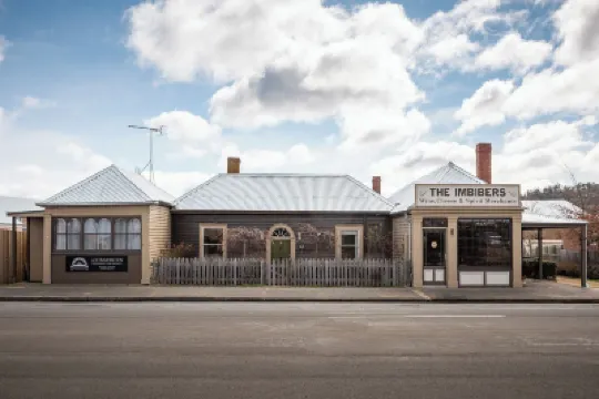 羅賓遜小屋別墅 酒店