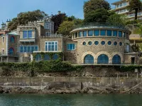 卡斯泰布拉克水療酒店 迪納爾酒店