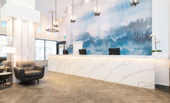 Sandman Signature Calgary Downtown Hotel