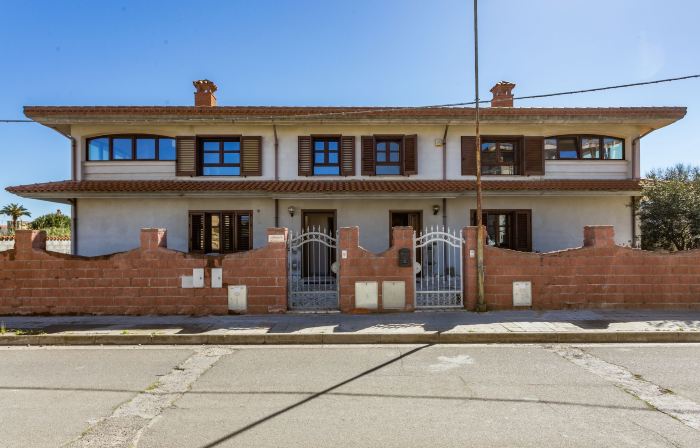 AnaeleHouseapartments Ltb