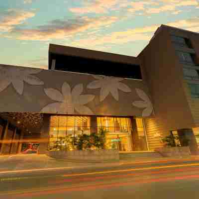 MetroCentre Hotel Hotel Exterior