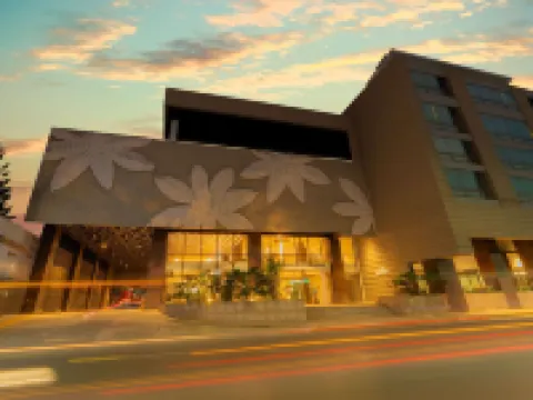 地鐵中心飯店及會議中心 聖約瑟夫勞工大教堂附近的飯店