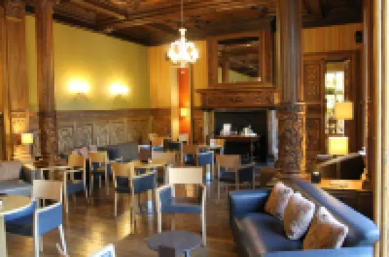 Castel de Pont-a-Lesse