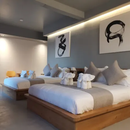 M5 Hotel