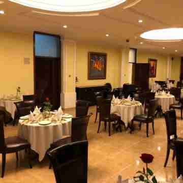 Desalegn Hotels Lodge and Apartment Dining/Meeting Rooms