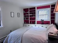 Serene and Refined Berkshires Retreat, Close to Kripalu, Gardens & 3 Ski Resorts Hotels in Stockbridge